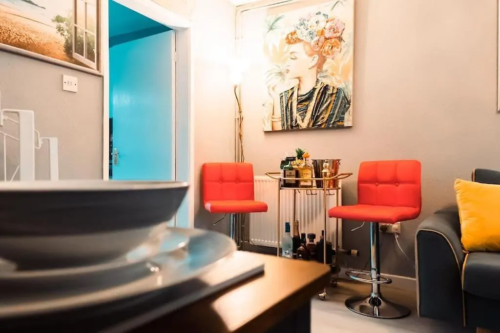 Elegant 2 Bed With Hot Tub And A Host Of Amenities Villa Liverpool 0*,  United Kingdom